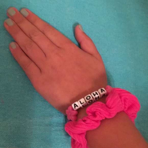 Other Two Vsco Girl Bracelets With Flower Charms Poshmark